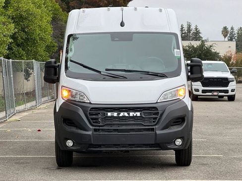 New 2026 RAM ProMaster 2500 w/ Convenience Group image 9