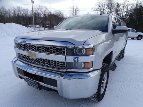 Used 2019 Chevrolet Silverado 2500 LT image 4