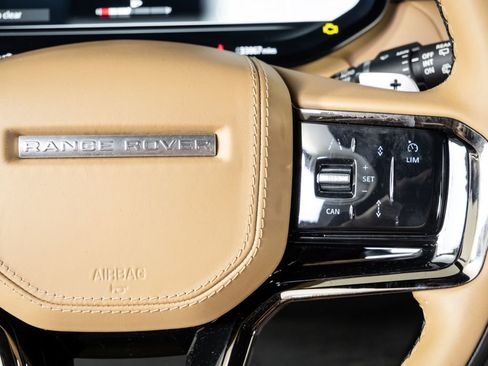 Used 2023 Land Rover Range Rover Sport SE Dynamic image 11