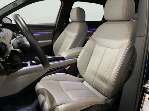 Used 2024 Audi Q8 e-tron Prestige w/ Prestige Package image 58