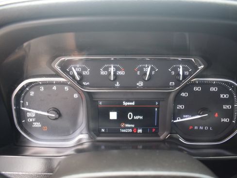 Used 2019 GMC Sierra 1500 AT4 w/ AT4 Premium Package AWD/4WD image 18