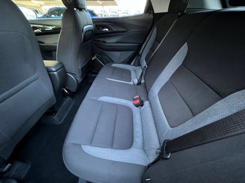 Used 2025 Chevrolet TrailBlazer LT FWD image 27