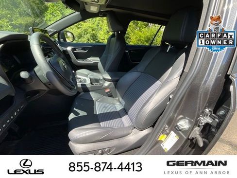 Used 2023 Toyota RAV4 XSE AWD/4WD image 12
