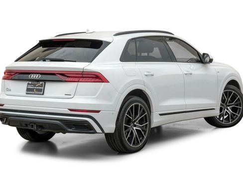Used 2019 Audi Q8 Prestige AWD/4WD image 8