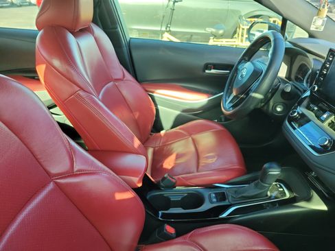 Used 2020 Toyota Corolla SE image 10