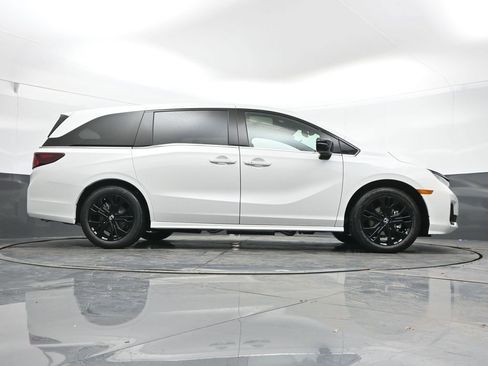 New 2026 Honda Odyssey Sport-L image 40