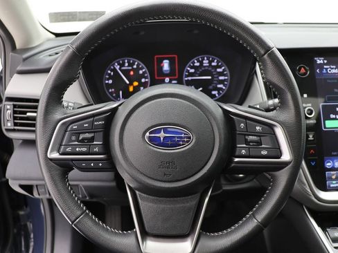Used 2025 Subaru Outback Premium image 18