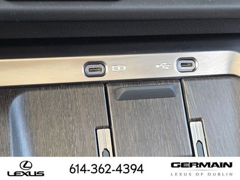 Certified 2025 Lexus GX 550 w/ Accessory Package (2T) image 23