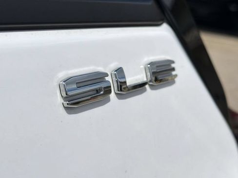 Used 2023 GMC Terrain SLE w/ Driver Convenience Package AWD/4WD image 30