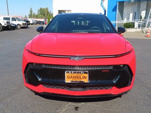 Used 2024 Chevrolet Equinox EV RS image 2