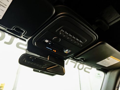 Used 2024 Ford Bronco Big Bend image 38