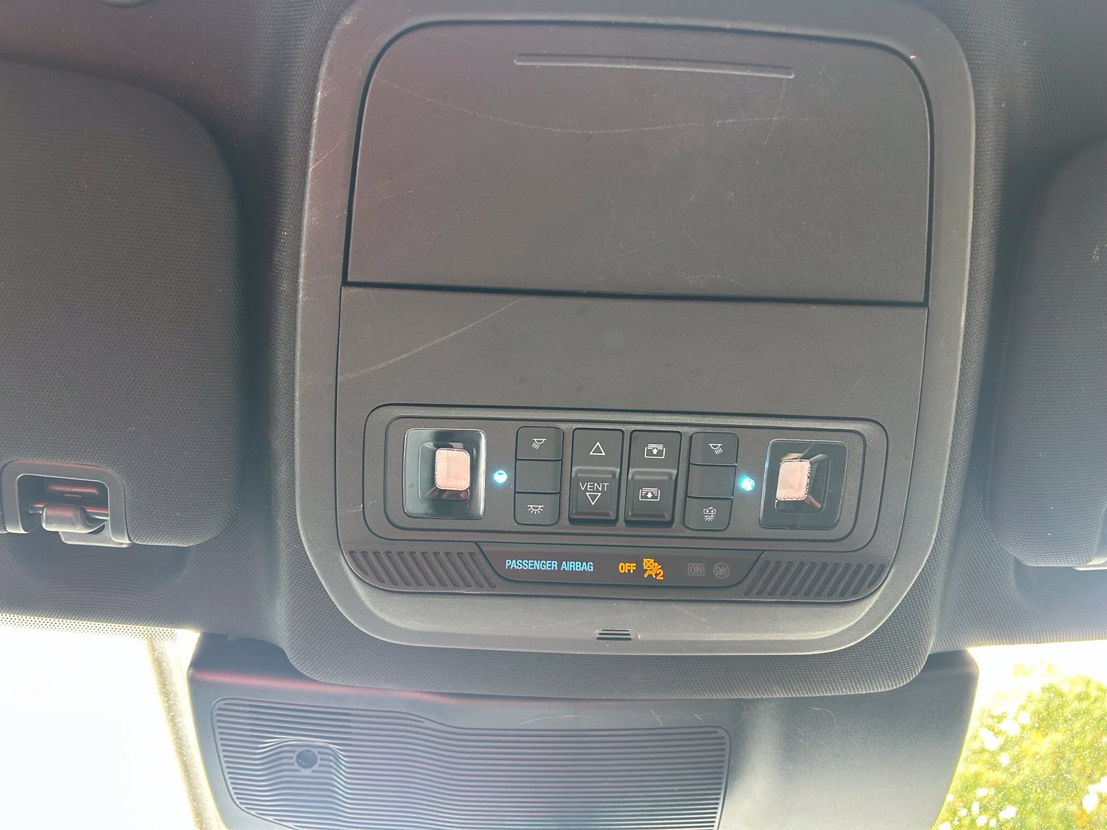 Used 2023 Ford Explorer ST-Line w/ Class IV Trailer Tow Package AWD/4WD image 18