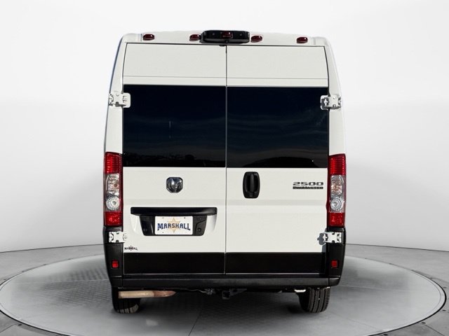 Used 2023 RAM ProMaster 2500 FWD image 4