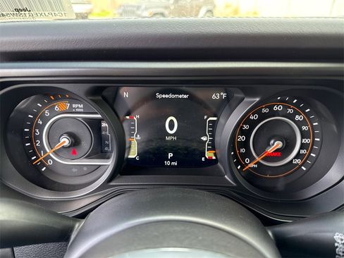 New 2025 Jeep Wrangler Sahara w/ Safety Group image 32