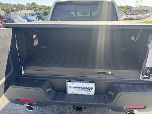 Certified 2025 Honda Ridgeline RTL image 19