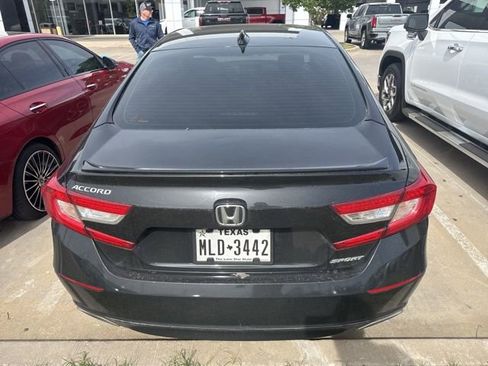Used 2018 Honda Accord Sport image 5