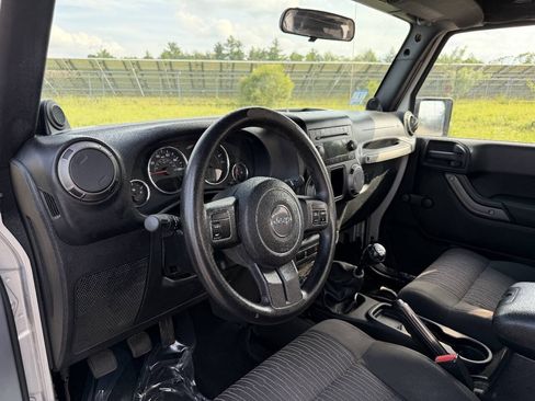 Used 2012 Jeep Wrangler Sport AWD/4WD image 10
