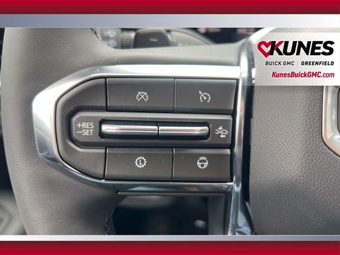 New 2026 GMC Yukon XL Elevation image 20