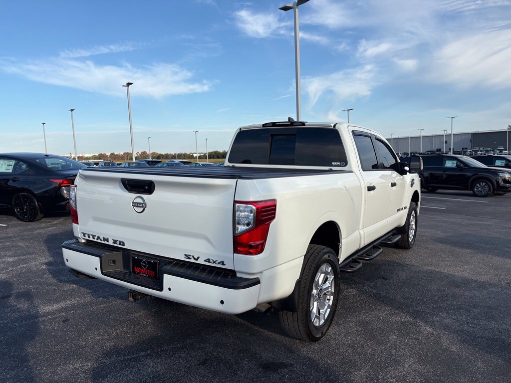 Used 2024 Nissan Titan SV w/ SV Convenience Package AWD/4WD image 5