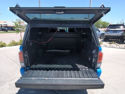 Used 2019 Toyota Tacoma TRD Pro AWD/4WD image 29