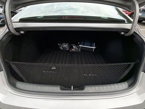 Used 2025 Hyundai Elantra SEL w/ Cargo Package FWD image 26
