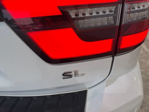 Used 2022 Nissan Armada SL AWD/4WD image 15