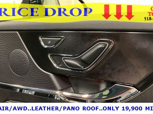 Used 2023 Lincoln Corsair AWD w/ Equipment Group 101A image 12