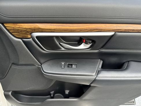 Used 2018 Honda CR-V EX-L image 40