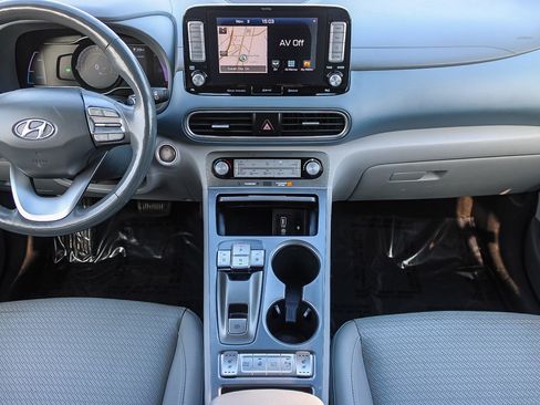 Used 2019 Hyundai Kona Ultimate image 13