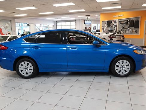 Used 2019 Ford Fusion S FWD image 12