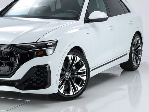 Used 2026 Audi Q8 Premium Plus w/ Premium Plus Package AWD/4WD image 46