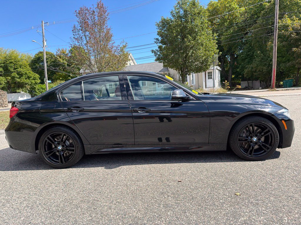 Used 2018 BMW 340i xDrive Sedan w/ Premium Package AWD/4WD image 8