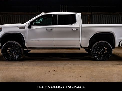 Used 2023 GMC Sierra 1500 Denali w/ Denali Reserve Package image 6