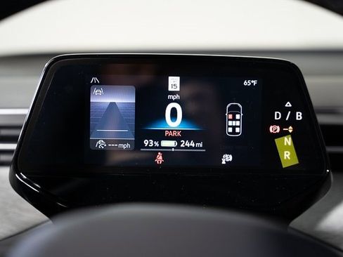 New 2025 Volkswagen ID. Buzz Pro S image 9