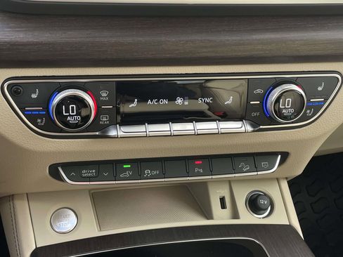 Certified 2025 Audi Q5 e Premium Plus w/ Premium Plus Package AWD/4WD image 28