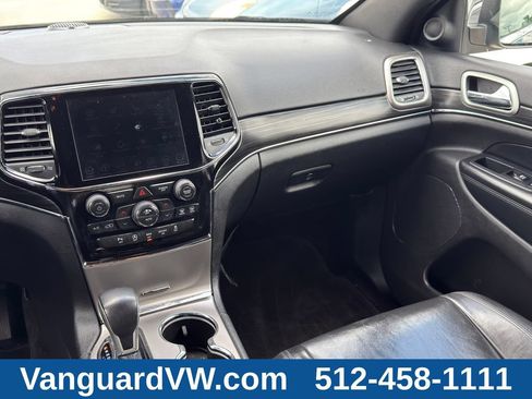 Used 2019 Jeep Grand Cherokee Limited RWD image 24