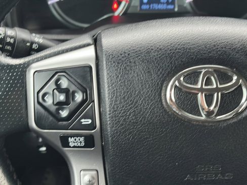 Used 2016 Toyota 4Runner SR5 image 21
