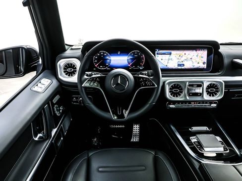 Certified 2025 Mercedes-Benz G 550 image 5