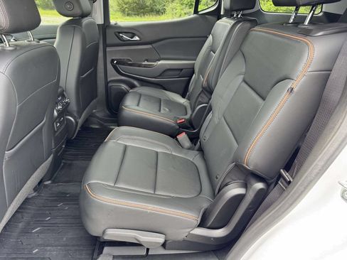 Used 2023 GMC Acadia AT4 w/ Technology Package AWD/4WD image 14