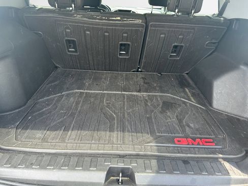 Used 2020 GMC Terrain SLE w/ Driver Convenience Package AWD/4WD image 27