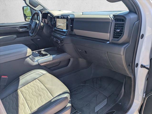 Used 2024 Chevrolet Silverado 2500 ZR2 w/ Technology Package AWD/4WD image 21