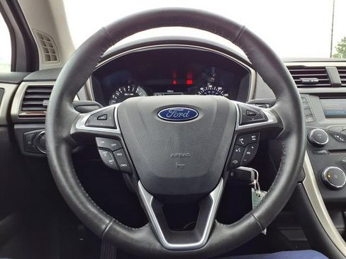 Used 2016 Ford Fusion SE w/ Equipment Group 202A FWD image 69