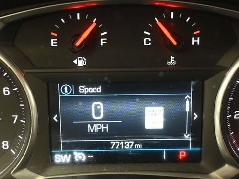 Used 2018 GMC Terrain Denali w/ Advanced Safety Package AWD/4WD image 27