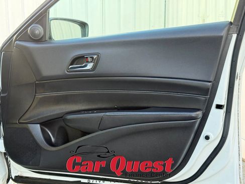 Used 2016 Acura ILX Sedan 4D image 19