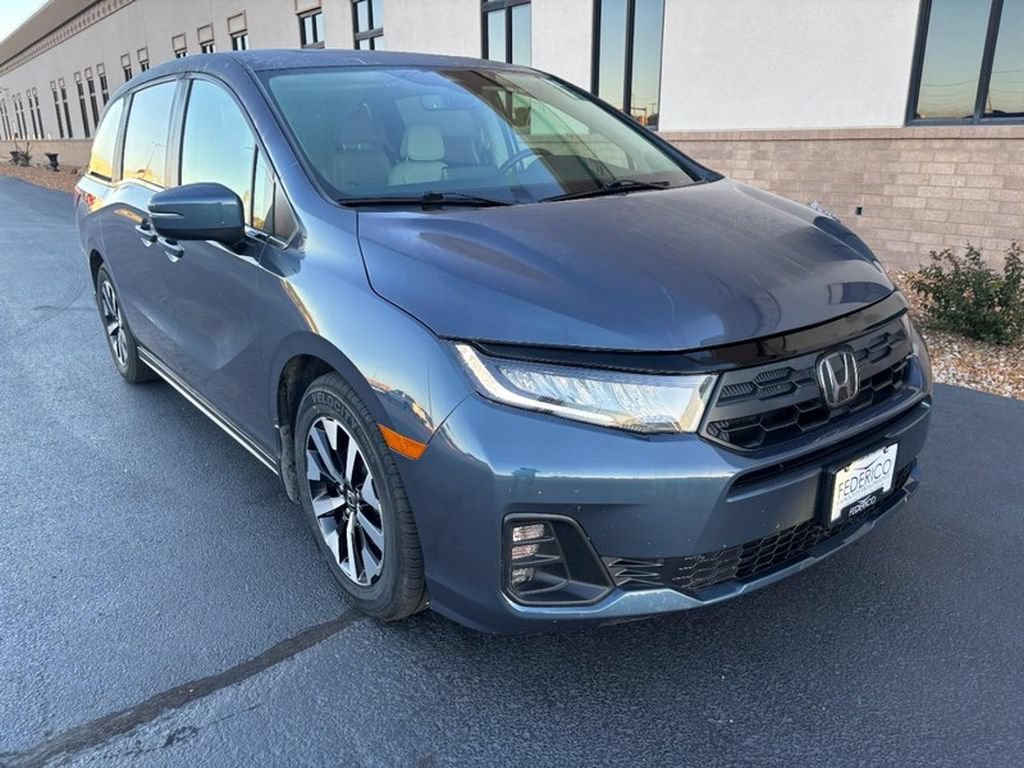 Used 2026 Honda Odyssey EX-L image 2