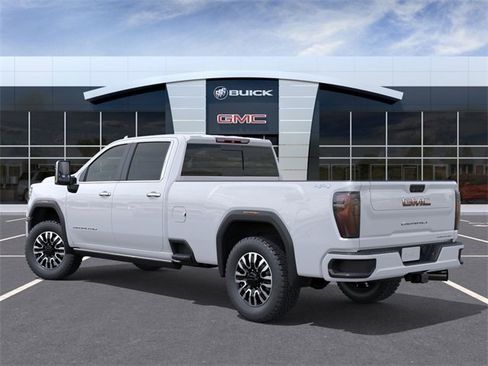 New 2025 GMC Sierra 3500 Denali Ultimate image 3