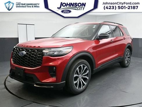 New 2026 Ford Explorer ST-Line image 5