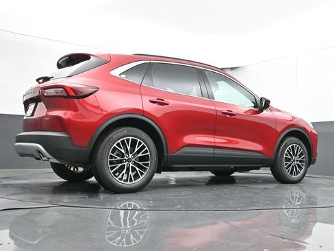 New 2025 Ford Escape SE image 45