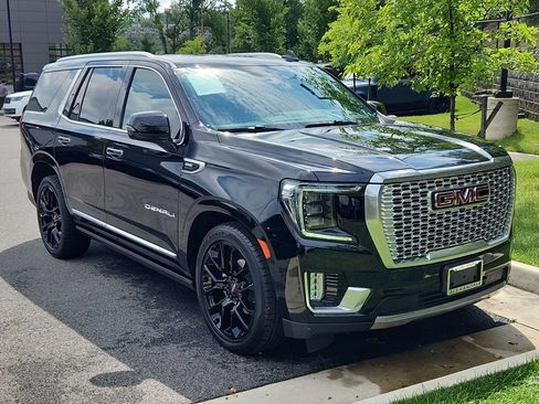 Used 2023 GMC Yukon Denali w/ Max Trailering Package AWD/4WD image 10