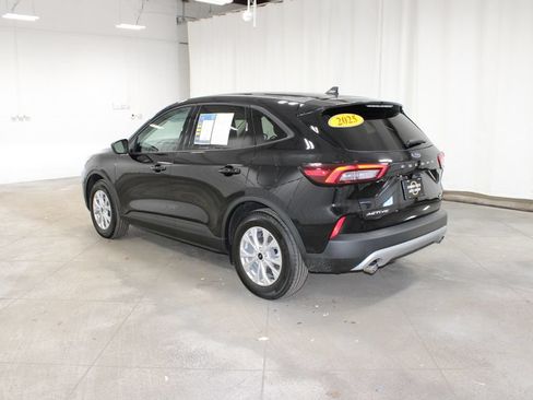Used 2025 Ford Escape Active FWD image 7